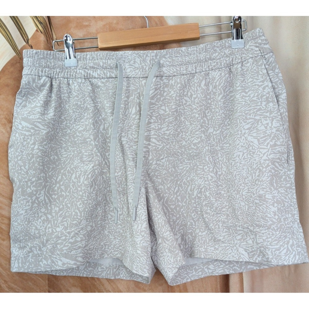Lululemon Bowline Short 5" Crunch Max Vapor Seal Grey - Picture 2 of 5